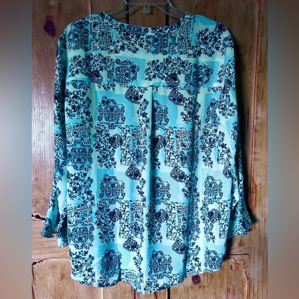 Brand New With Tags Style & Co. Pintucked Summer Top ~ Final Price!! - Picture 5 of 6